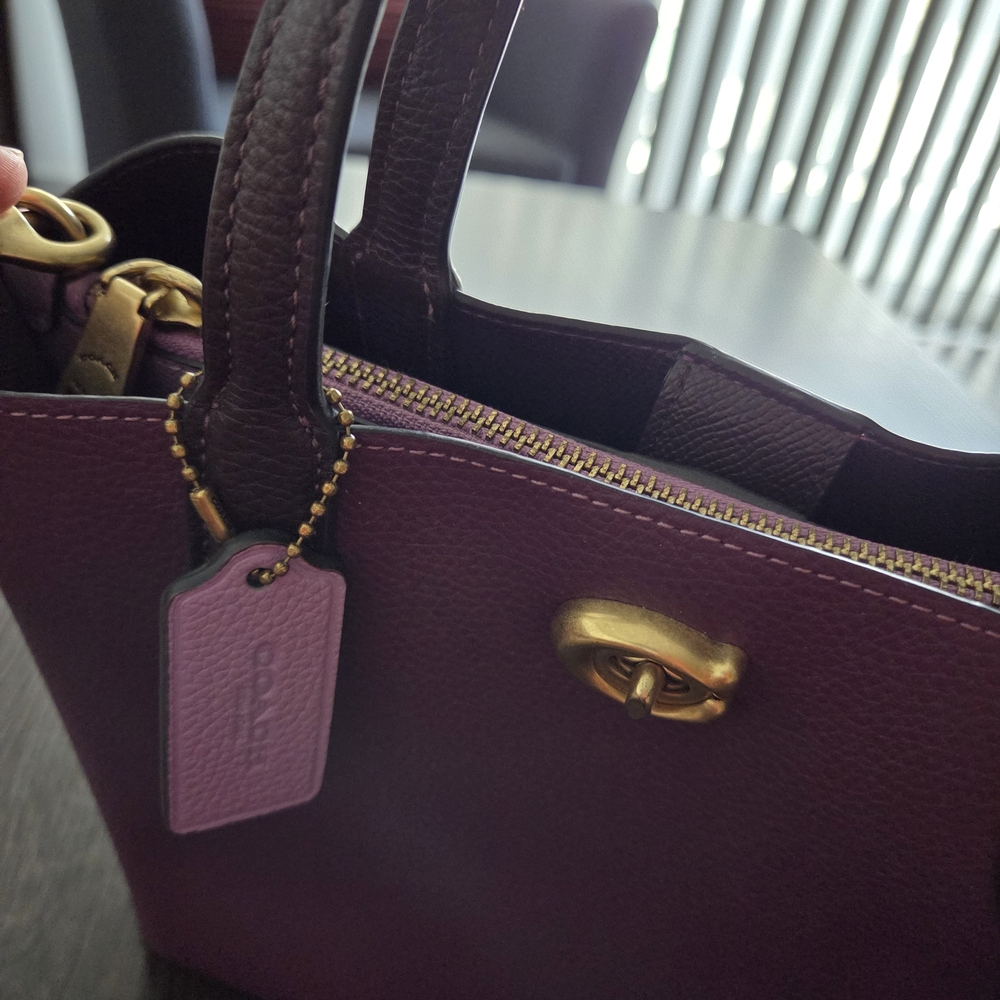 Coach Willow Tote 24 with Pebbled Leather in Deep Berry - Picture 3 of 10